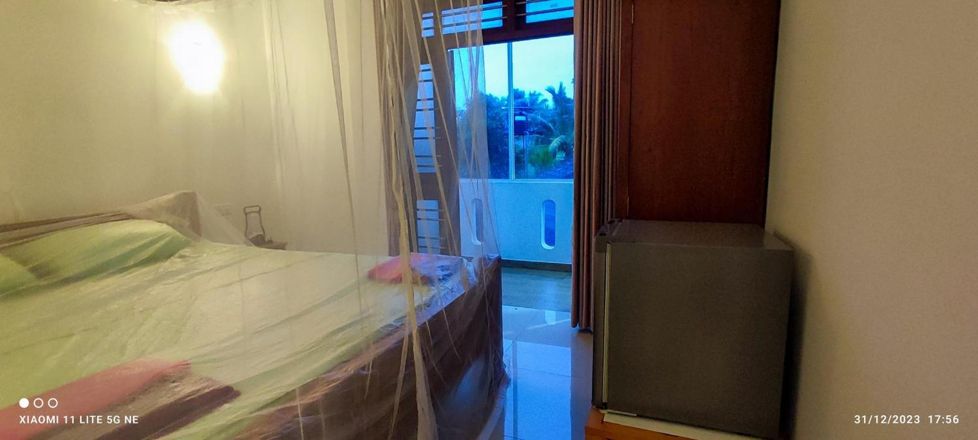 Villa Tanzanite Hikkaduwa Eksteriør billede